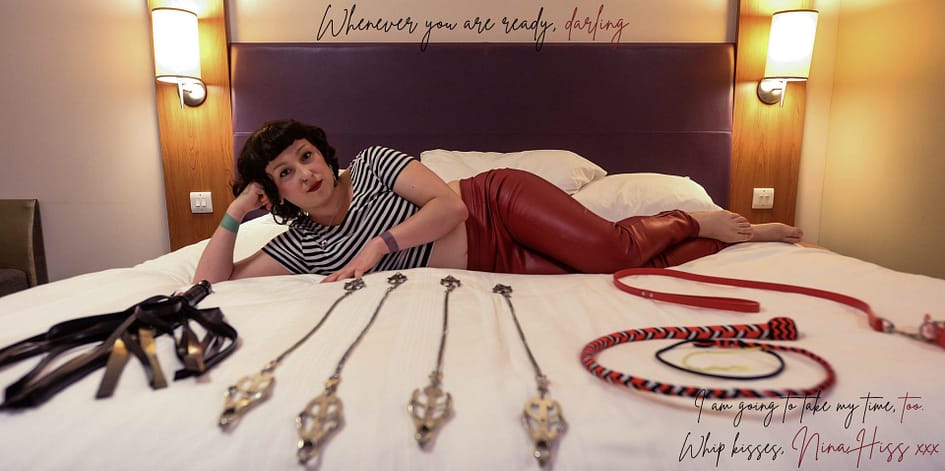 EEQiPmlXsAA RZT - Mistress Profiles : Nina Hiss